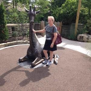 Meet your Posher, Ellen