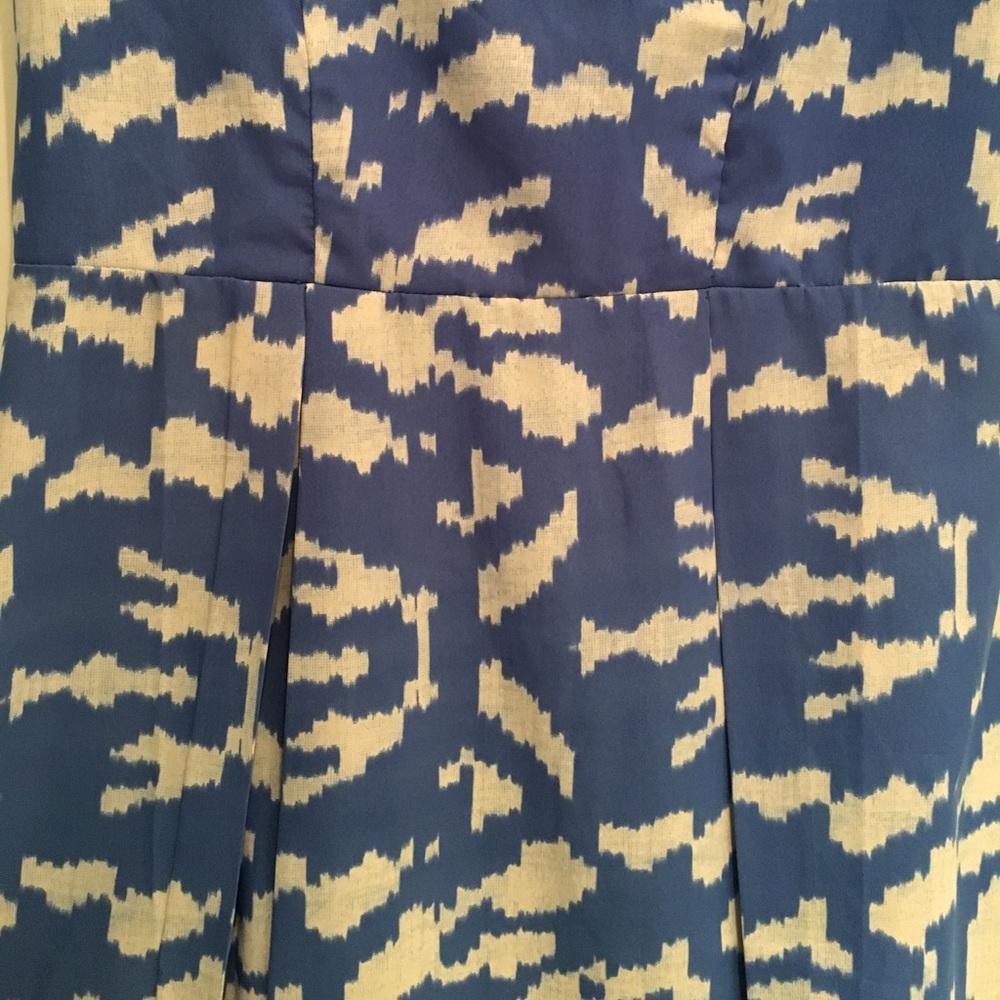 Urban Outfitters blue zip back dress - Picture 2 of 3
