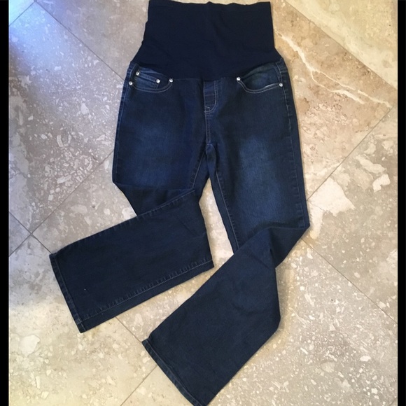 CrYstaA sTuDded mAtErniTy jeAns MatErniTy - Picture 8 of 10