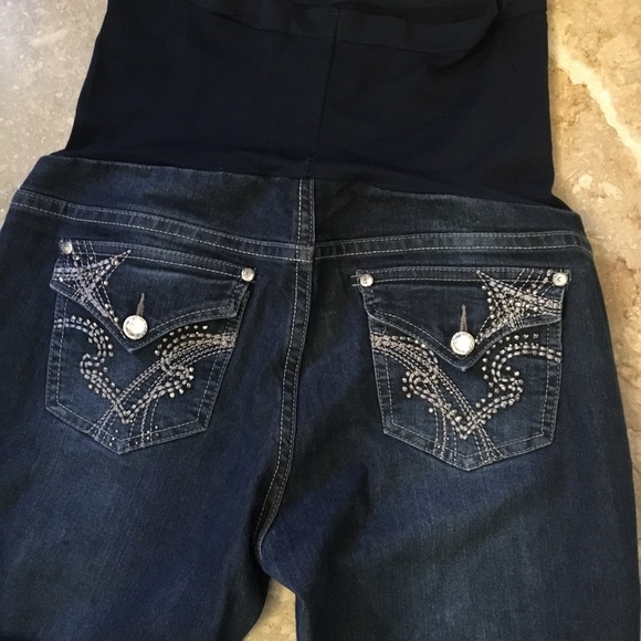 CrYstaA sTuDded mAtErniTy jeAns MatErniTy - Picture 5 of 10