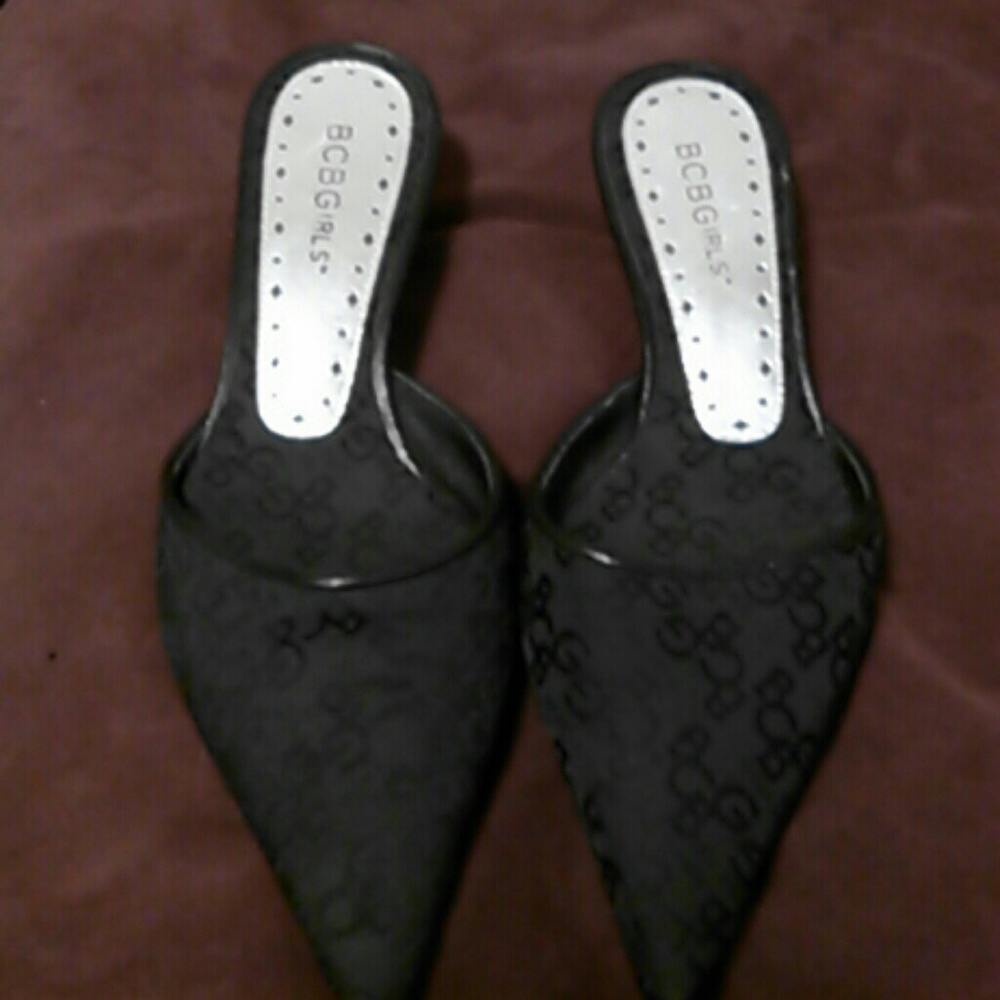 BCBGirls Kitten heel slides