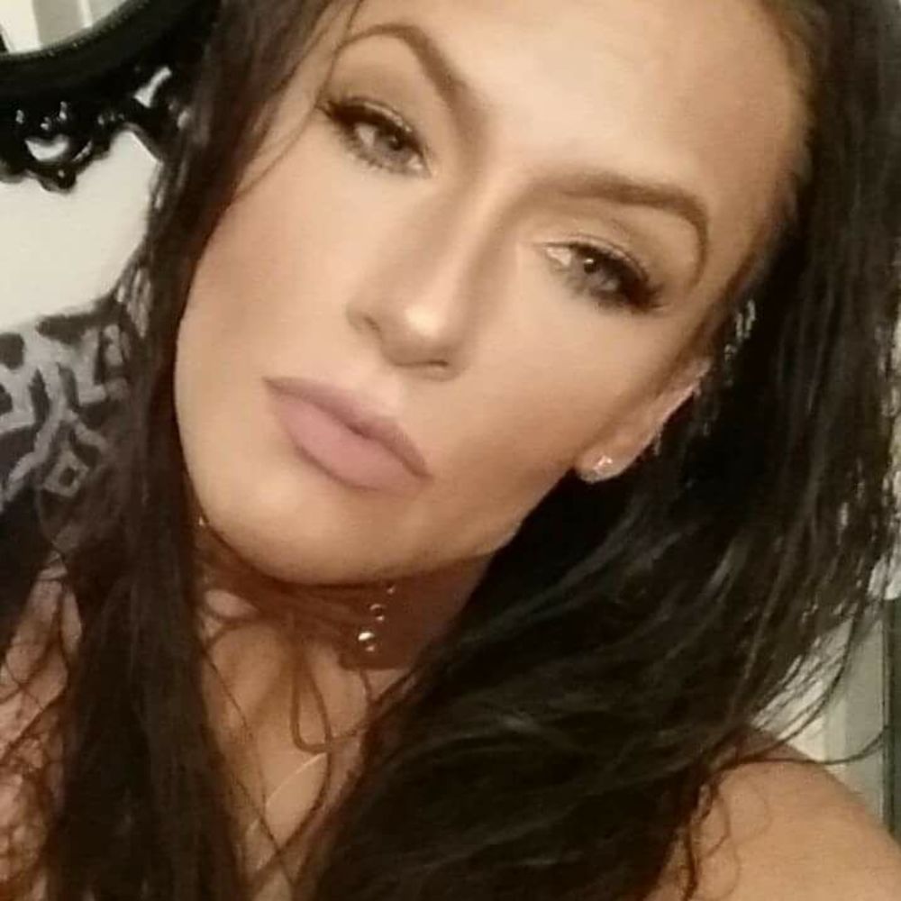 Meet your Posher, Cara