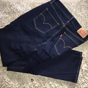 Levis Women's Jeans