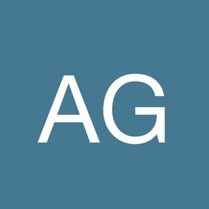 Meet your Posher, Aggie