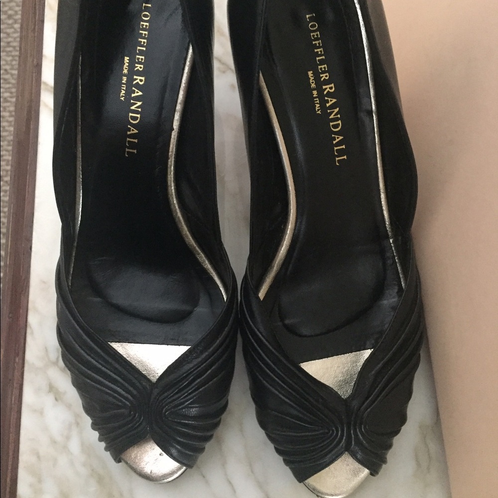 Black Cinch Pump; Nicola Kid Black Gaiera
