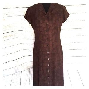 Lauren gorgeous Silk dress EUC modest flattering