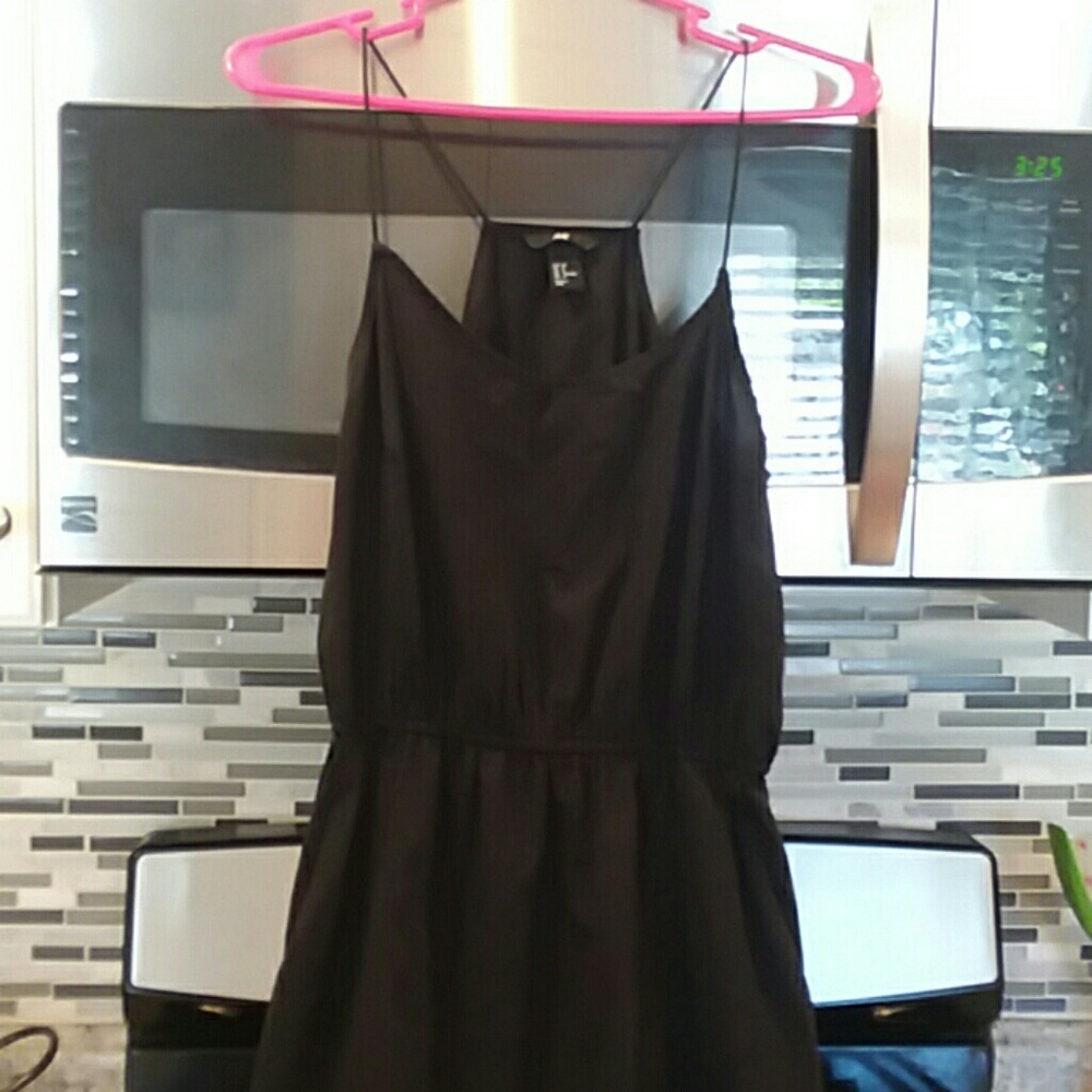 Black sundress with pockets