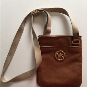Authentic Michael Kors Crossbody