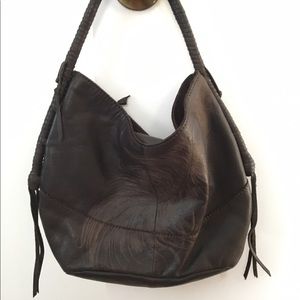 Lucky Brand feather shoulder bag.