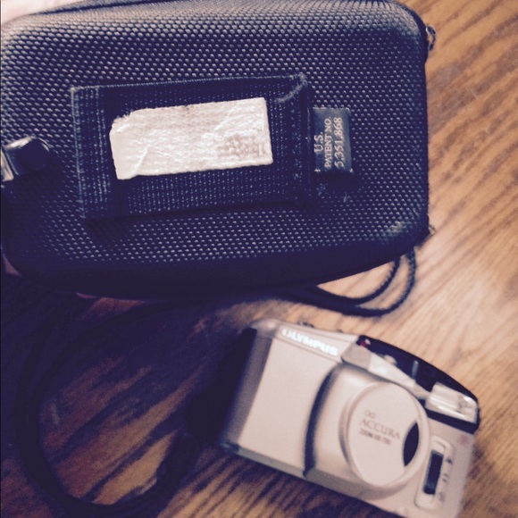 Olympus camera - Picture 7 of 7