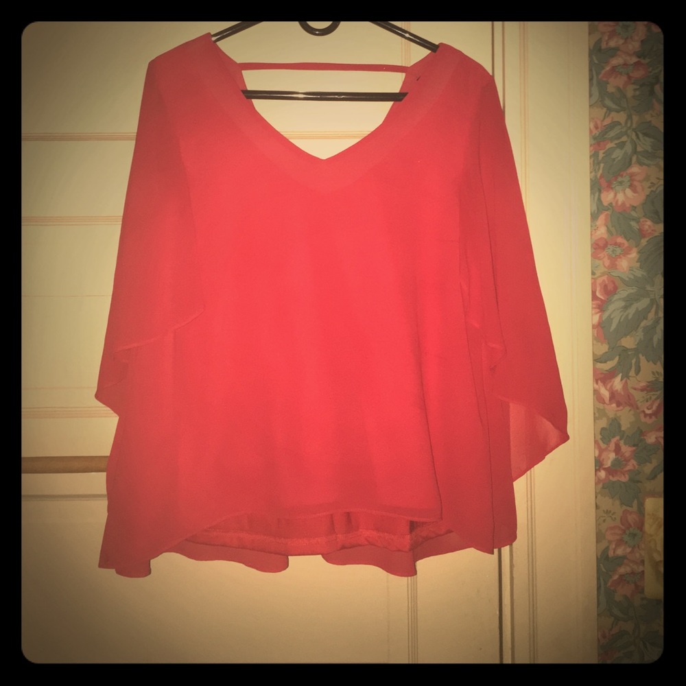 Flowy Red Top