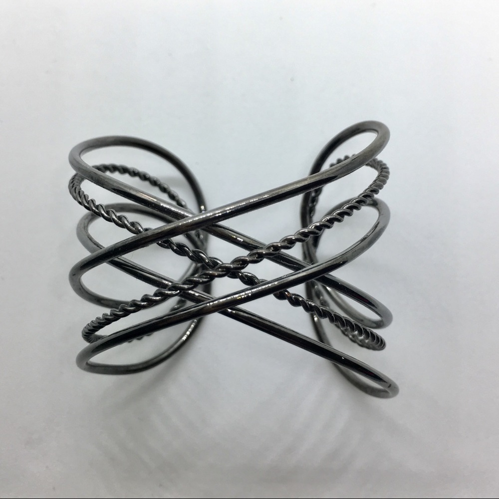F21 Wire Design Cuff Bracelet - Dark Silver