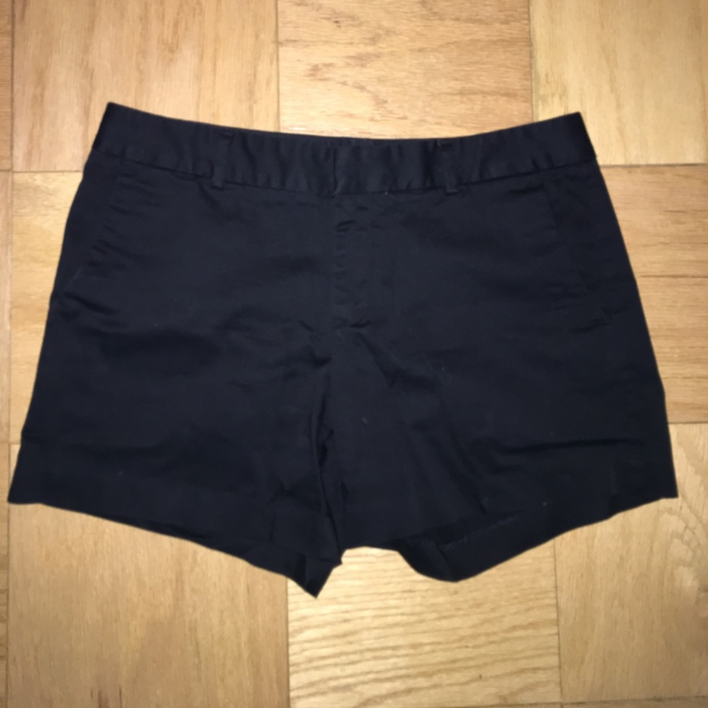 Banana Republic Black Shorts. Size 8