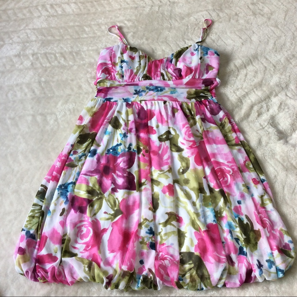 Floral Dress size medium