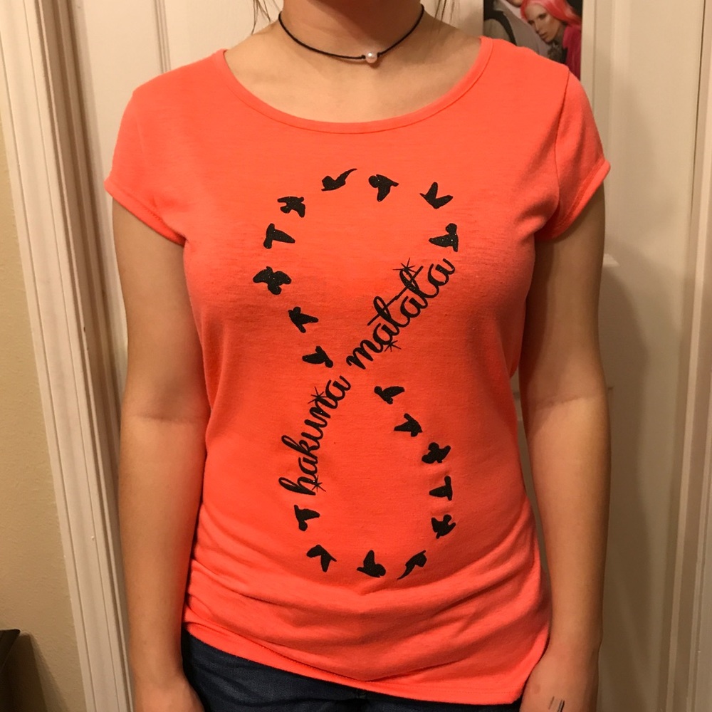 Hakuna Matata Infinity Shirt