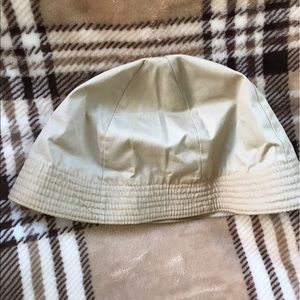 🎉Free with Purchase🎉 Tan Bucket Hat