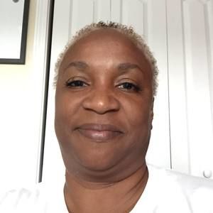 Meet your Posher, Mamie