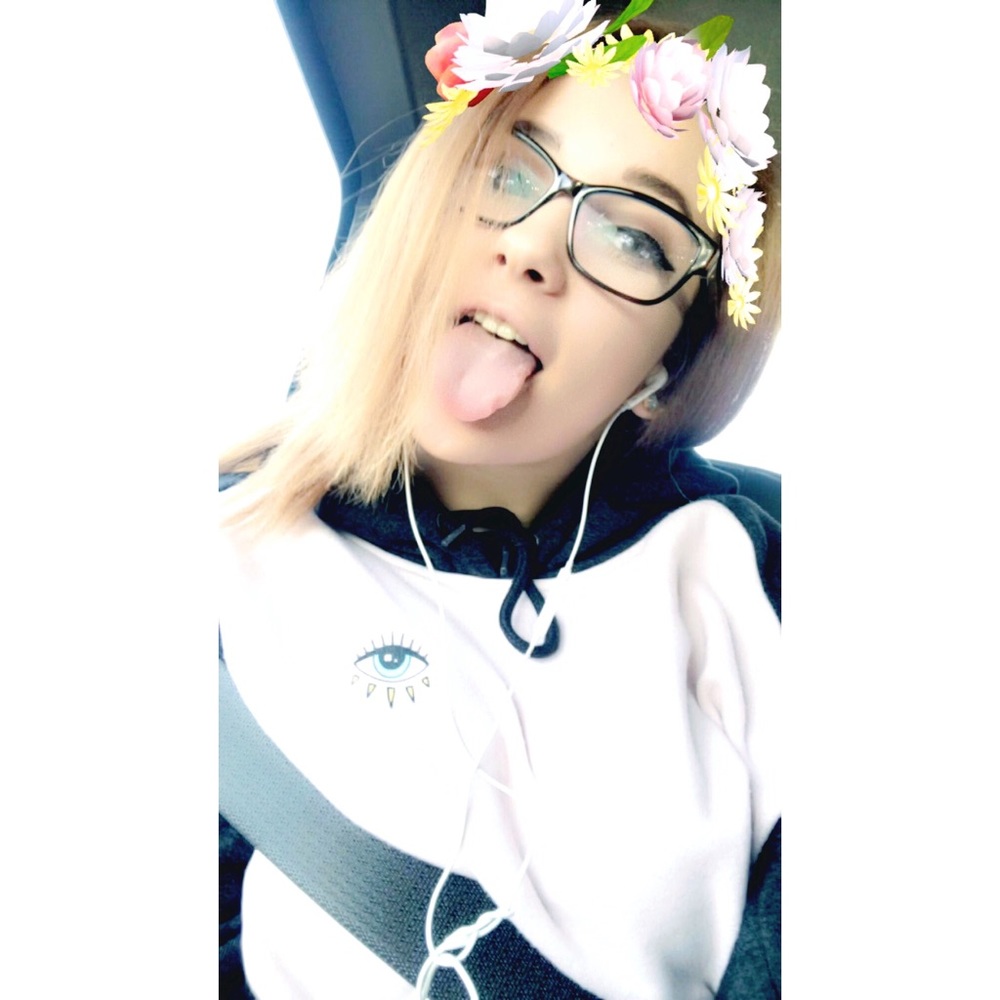 Meet your Posher, Lexy