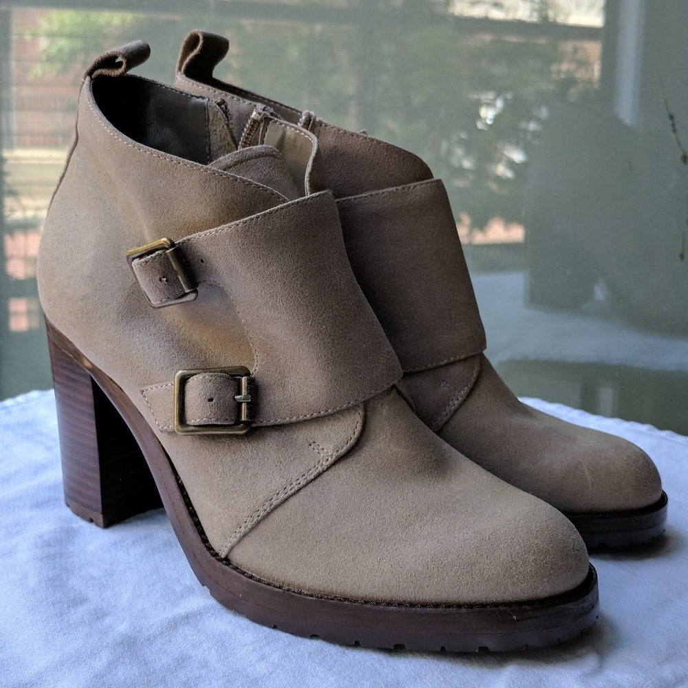 NEW Lauren Ralph Lauren Ankle Boots