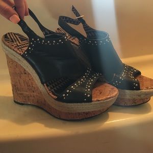 Jessica Simpson Black leather sandals