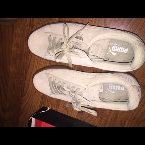 Suede Pumas - Picture 1 of 2