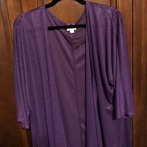 Beautiful lularoe Lindsay. Lovely purple.