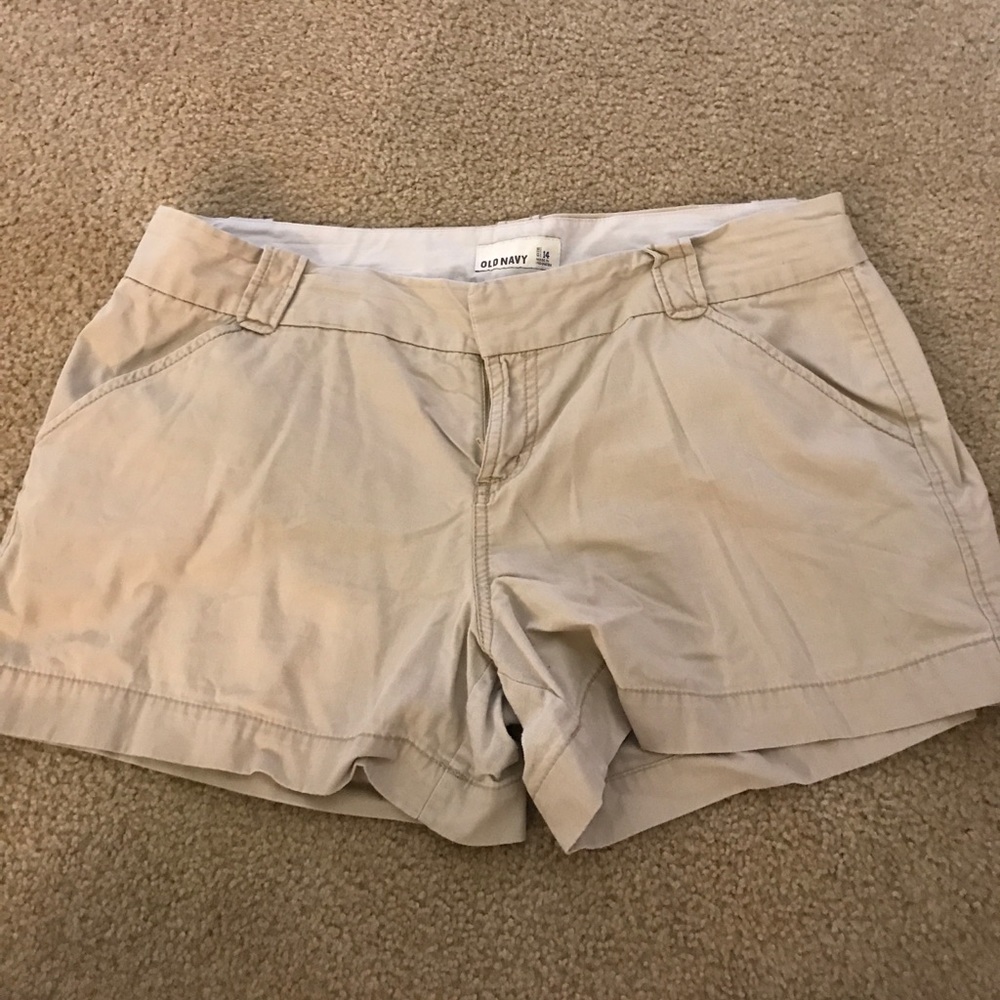 Old Navy Khaki shorts