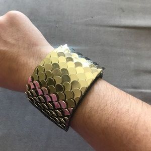 Black & Goldwater bracelet