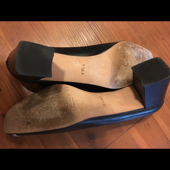 Escada Leather Pumps - Picture 4 of 4