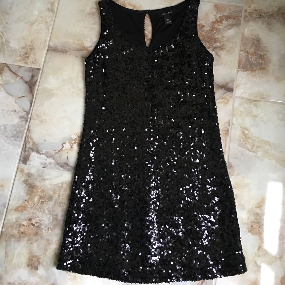Sequin White House black market dress size medium