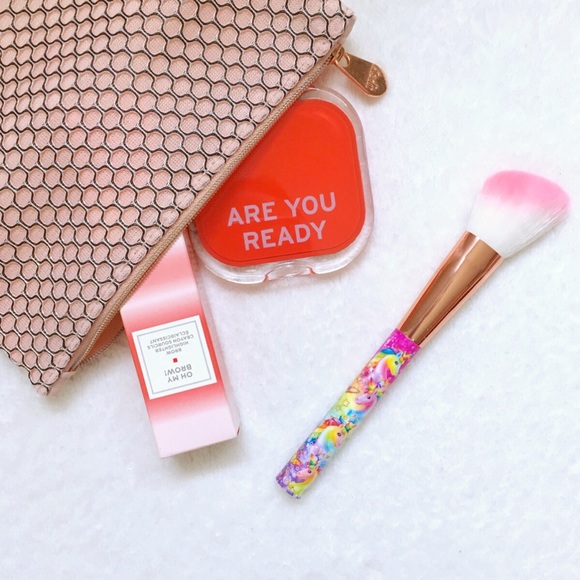 glamour dolls Other - glamour dolls lisa frank brush