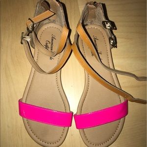 american eagle sandals