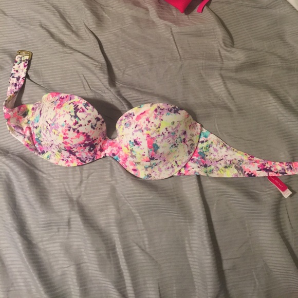 Victoria Secret bikini top! Size 32B - Picture 3 of 3