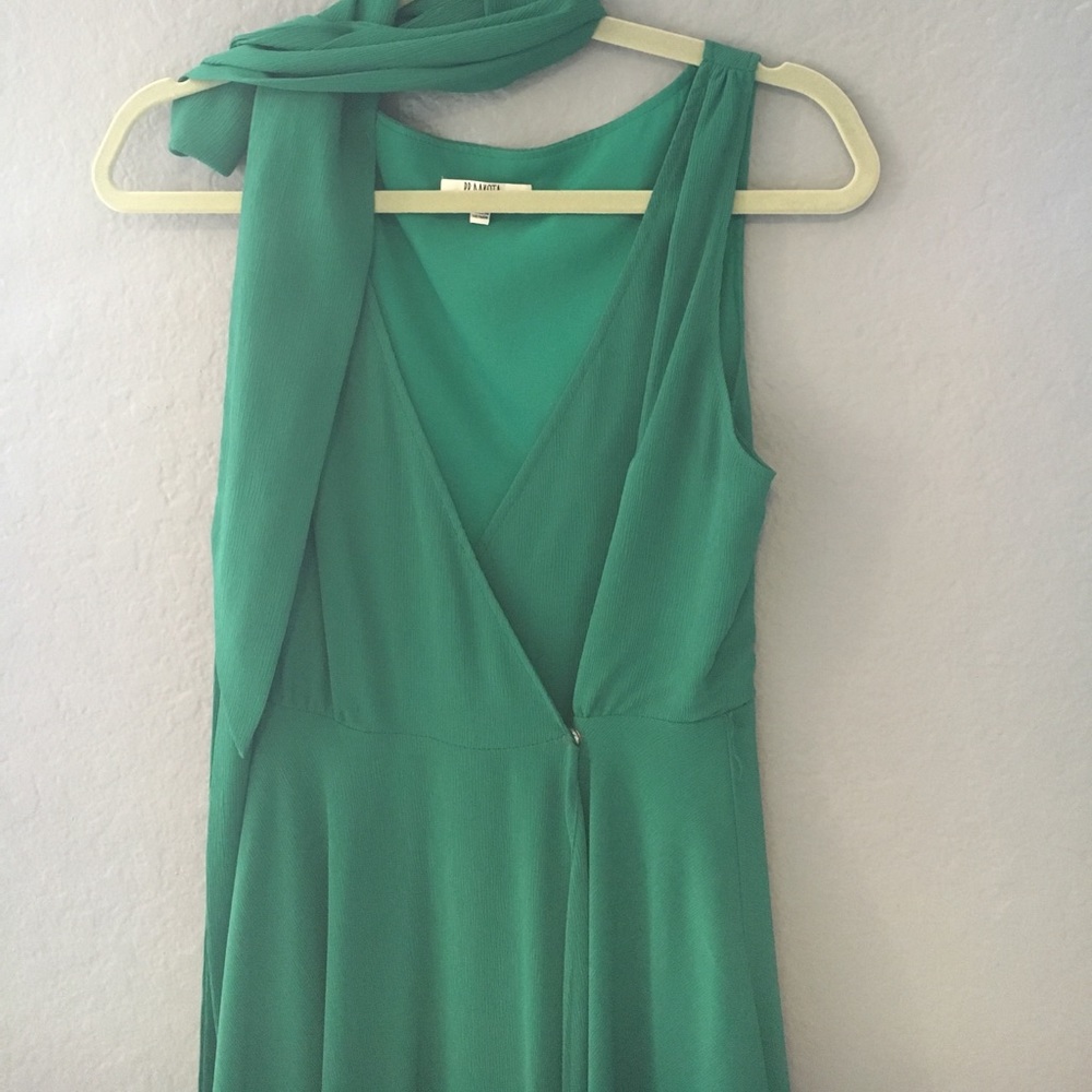 BB Dakota green dress