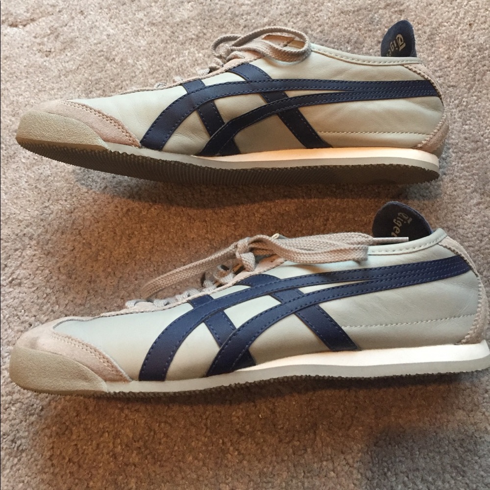Onitsuka Tiger shoes. Great shape. Hardly worn