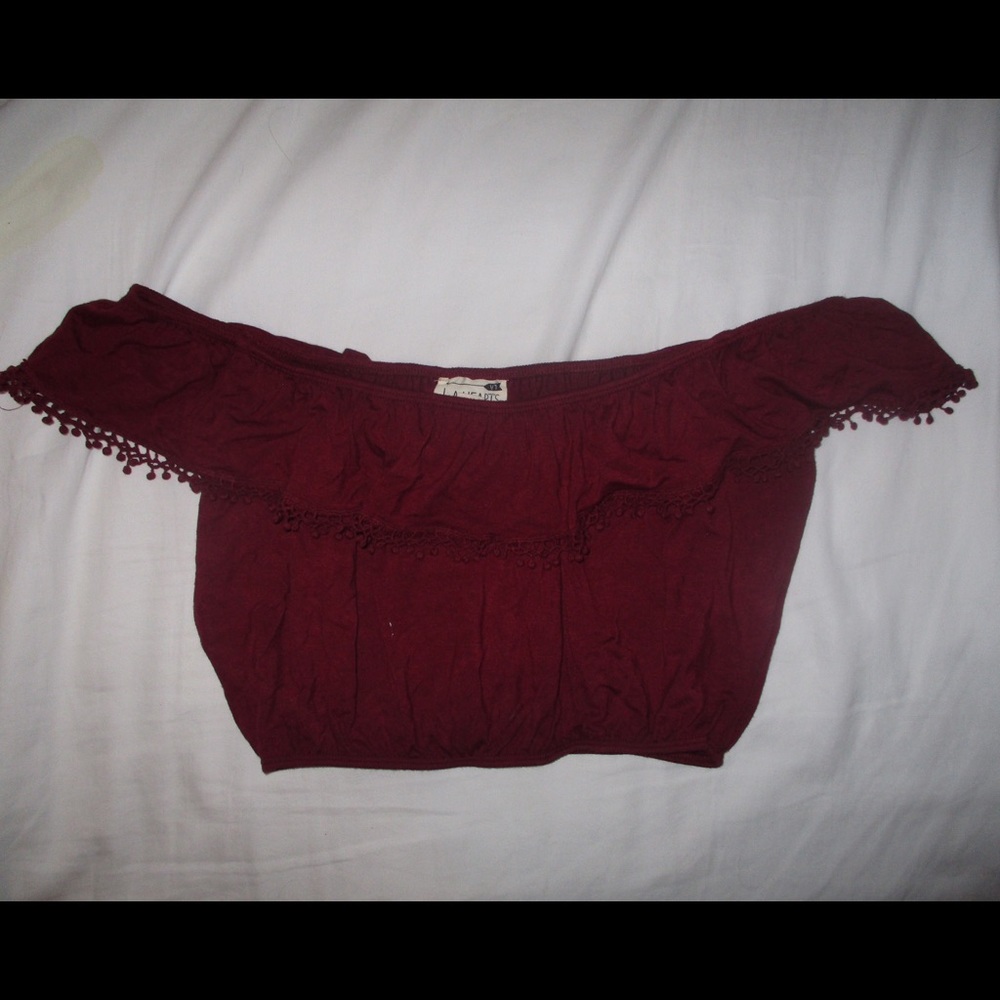 Burgundy off the shoulders crop top