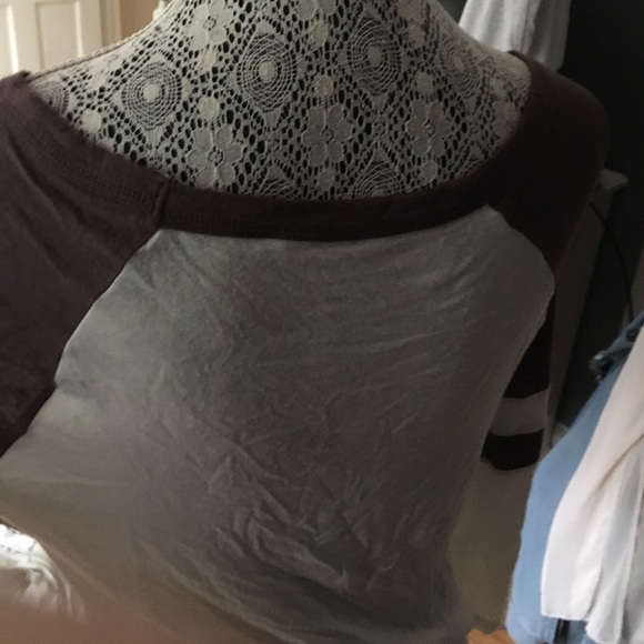 long sleeve baseball raglan tee! - Picture 2 of 2