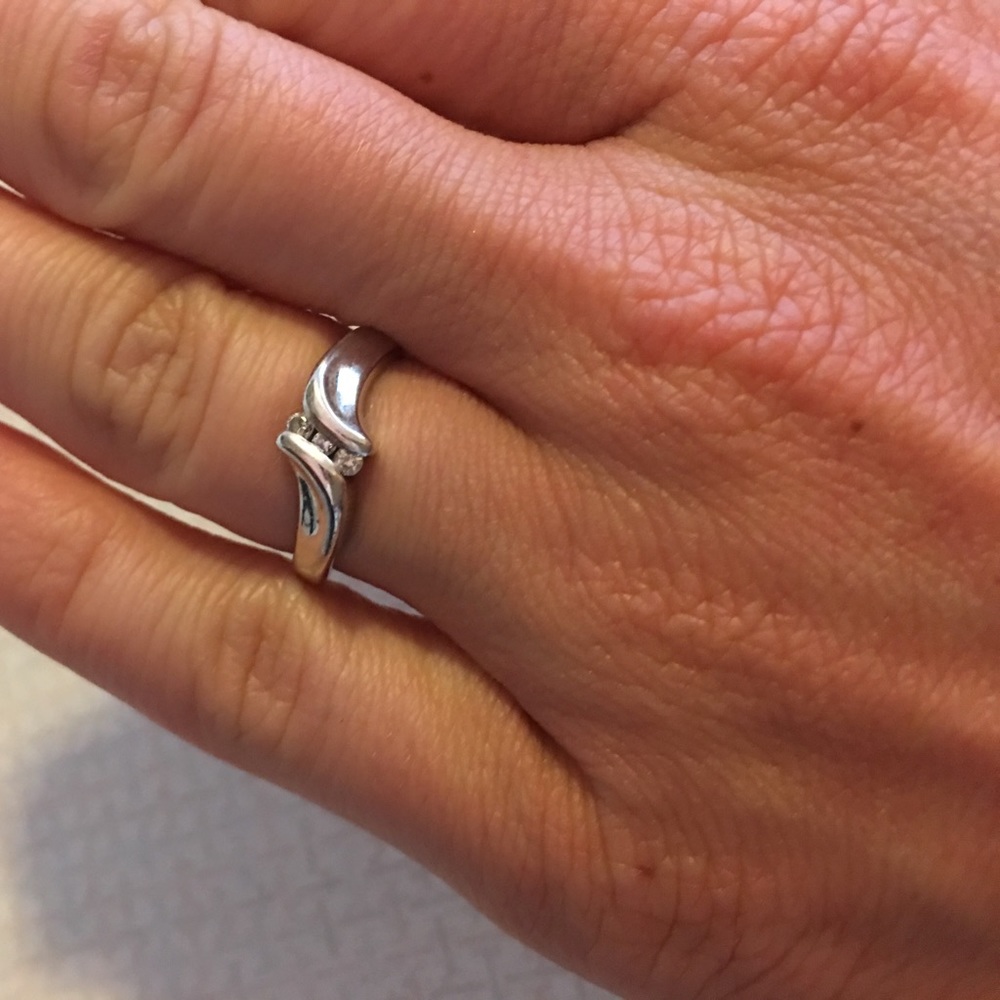 Ring from Harry Ritchie's