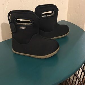 Bogs toddler size 8