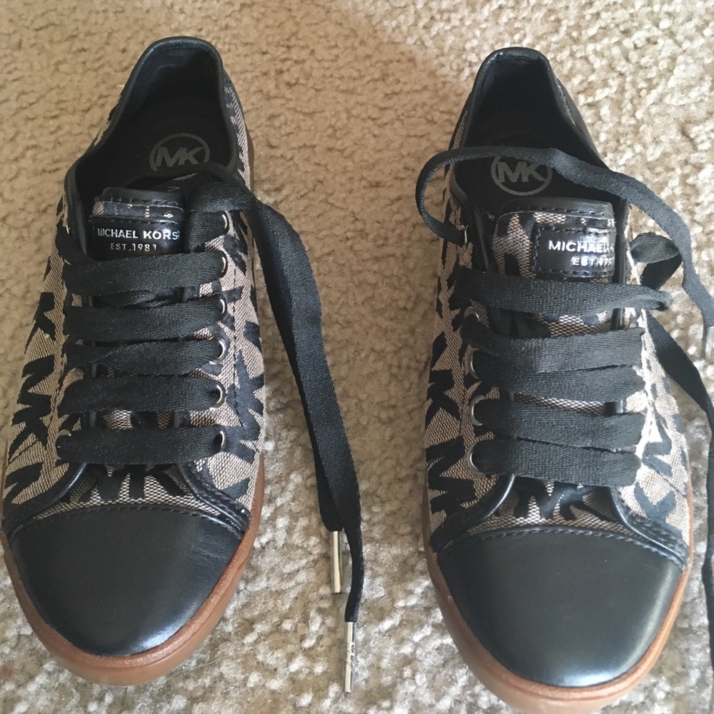 Michael Kors Sneakers