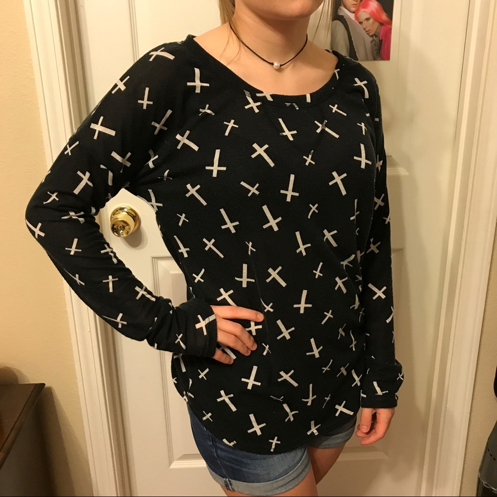 Cross ✝️Long Sleeve