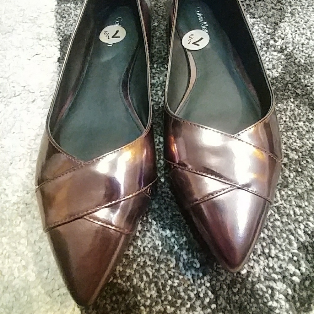 NWOT Calvin Klein pointed toe flats
