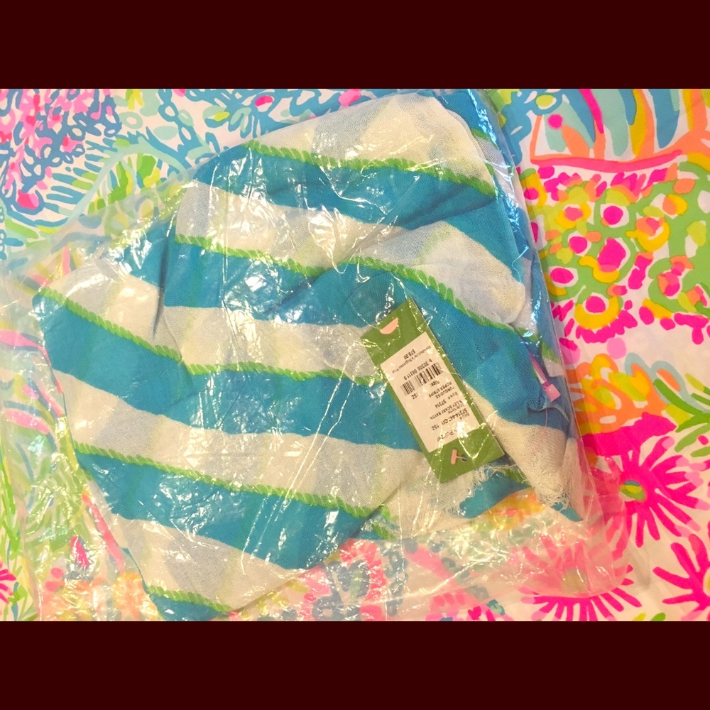 Lilly Pulitzer  Riley Turquoise infinity scarf