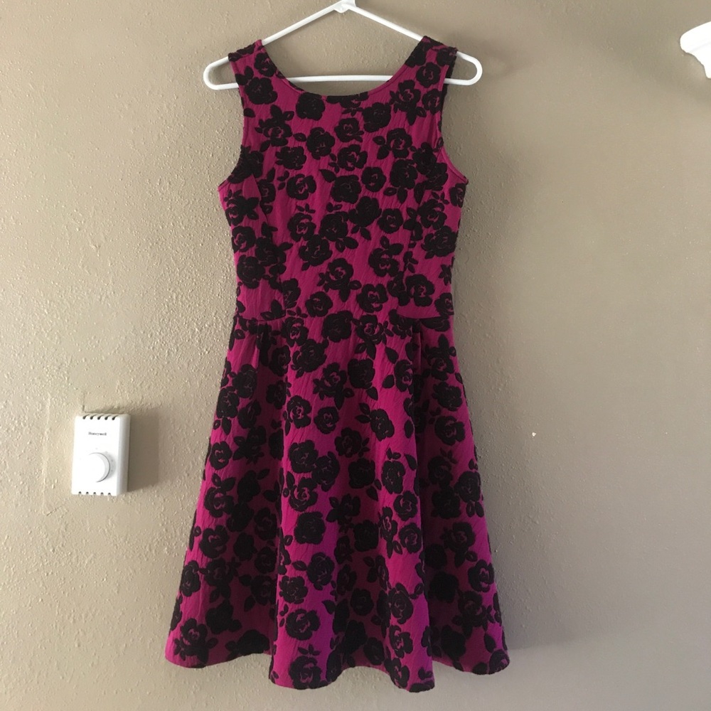 Magenta v-back dress with black roses