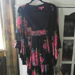 Betsey Johnson dress