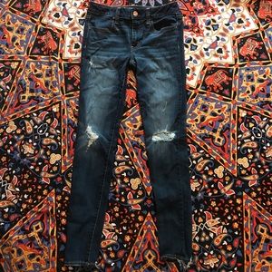 AE Distressed Jeggings