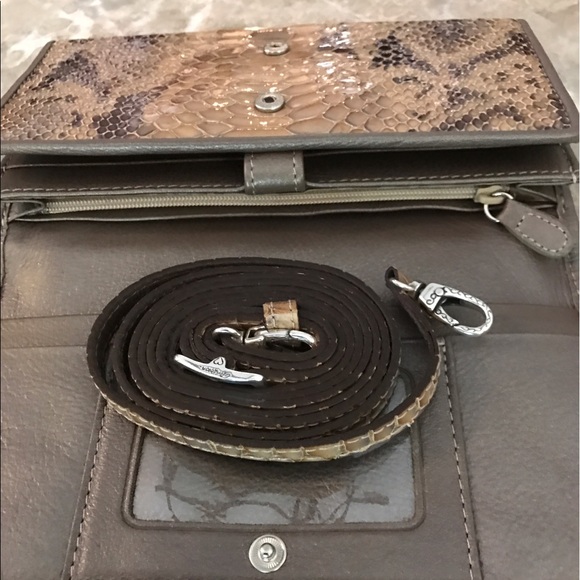 Reduced Brighton Cross Body - Large Wallet - NWOT - Picture 6 of 6
