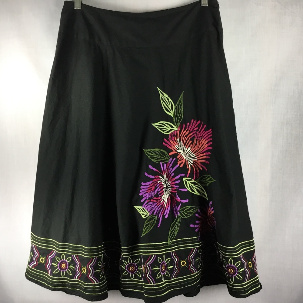 SLB Skirt Floral Decoration Cotton 12 Like New