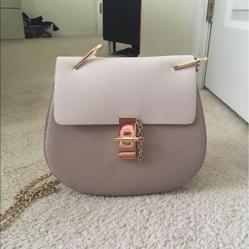 *sold* Neutral two toned saddle bag