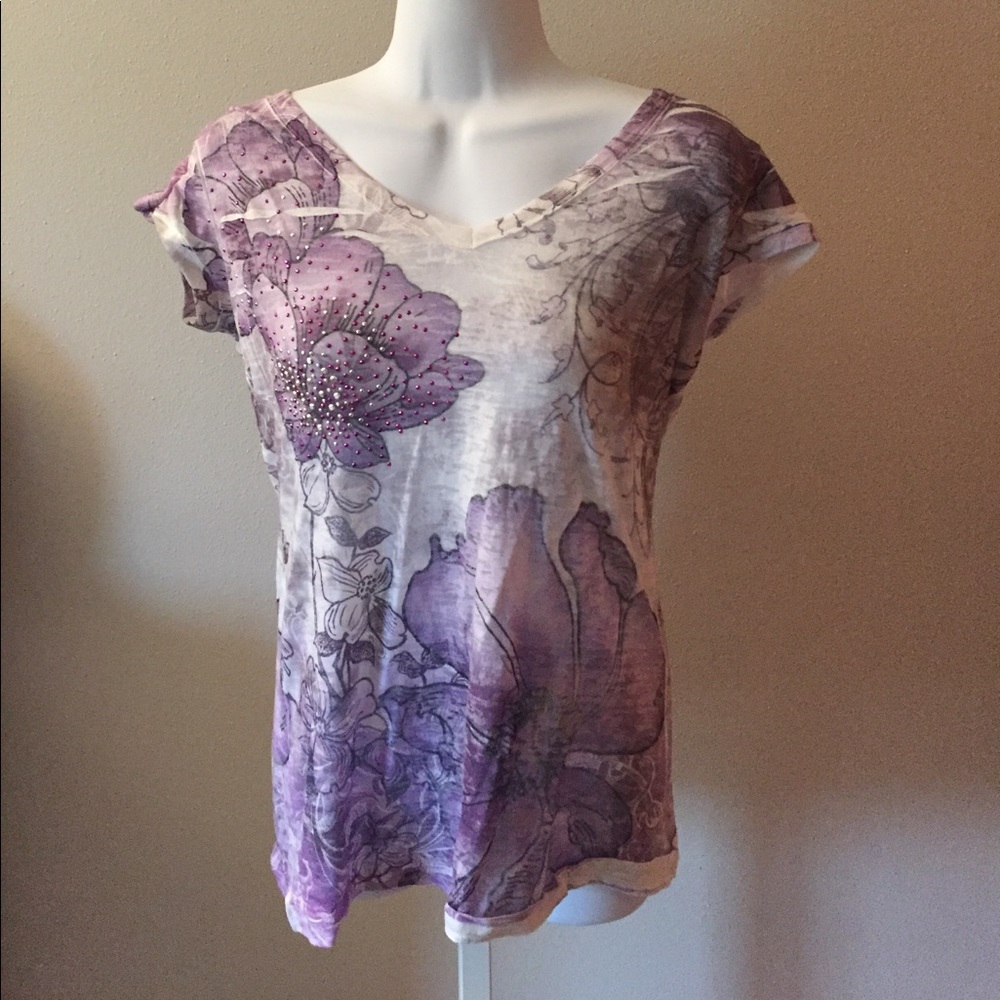 Purple flowerd top